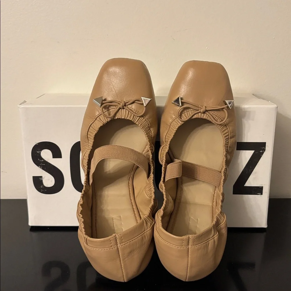 SCHUTZ Fanny Beige‎ Leather Ballet Flats